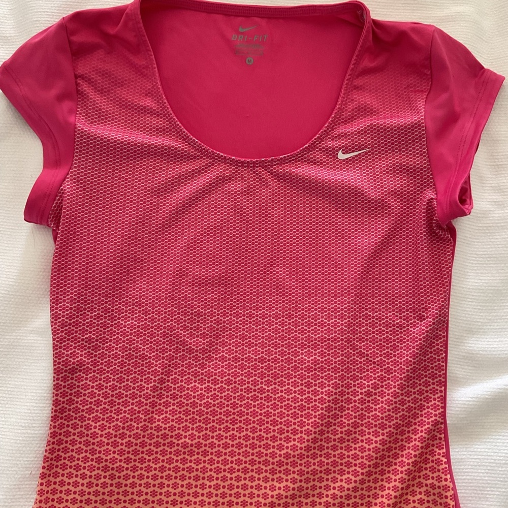 Nike Pink to Orange Ombre Athletic Tee and Hot Pink Skort Set - Picture 2 of 5